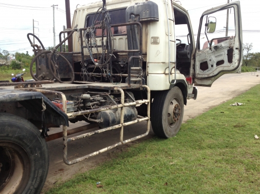 ขายมิสซู2เพลา MMTFN527ETC 6D16-GA EURO1 225แรง ปี42 ขายมิสซู2เพลา MMTFN527ETC 6D16-GA EURO1 225แรง ปี42