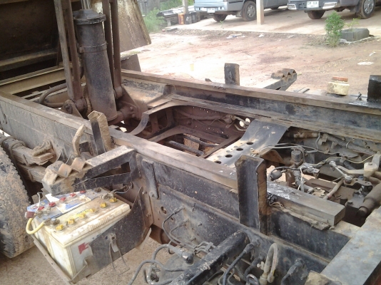 ร๊อกกี้ 195 FRR32D เครื่อง 6HE1 ปี 47 ร๊อกกี้ 195 FRR32D เครื่อง 6HE1 ปี 47