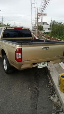 ขาย isuzu ปี05 slx 298000