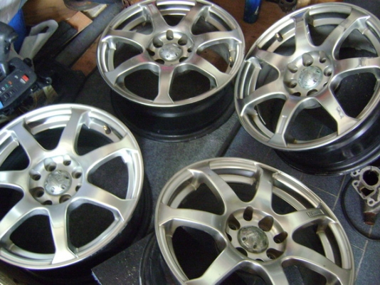 แม็กซ์ ขอบ 15 4รู100/114