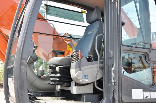 HITCHI  ZX 250 LCN-3  SN  20059