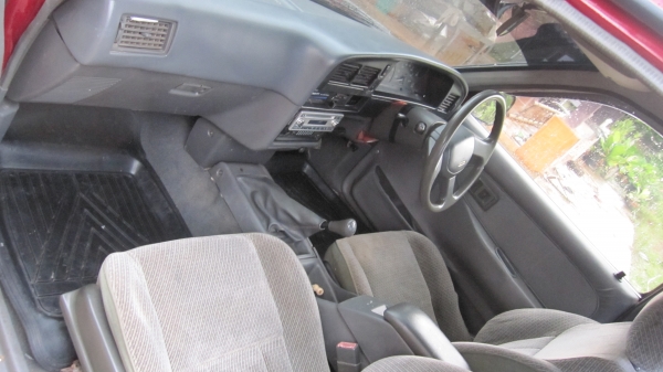 ขายรถกระบะไมตี้เอ็กปี40/1997 โปร่งหน้า-โปร่งหลังสีแดงสวยๆๆสีเก็บมาใหม่ๆ+แอร์+ชีดี+แม๊กไลเนอน์ใหม่+แบตเตอร์รี่ใหม่รถสภาพพร้อมใช้งานครับ...ยอดจัดไฟแนนท์ยังได้สูงยุครับ....ราคาขายที่169000บาท สนใจสอบถามได้ครับ080-1696651 รถยุจังหวัดอำนาจเจริญอยากให้มาลองขับด