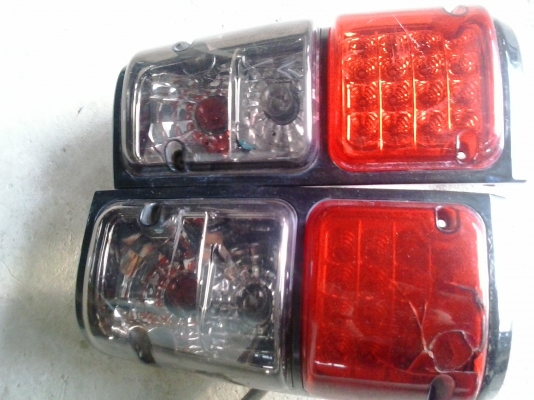 ขาย ไฟท้าย อีซูซุมังกรLED 850บาท 0855155980