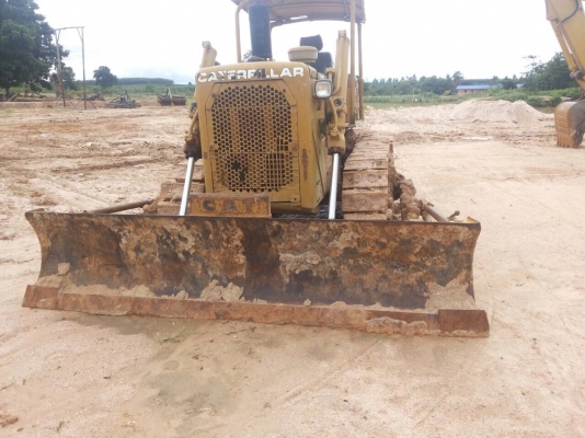 ขายด่วน!! รถแทรกเตอร์ CAT D4D สภาพสวยพร้อมใช้งานค่ะ