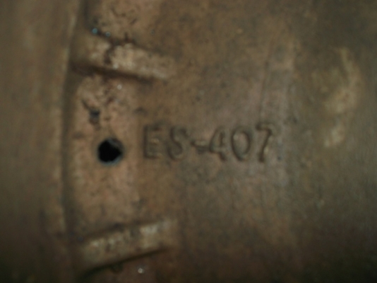 ขายแม็กหยดน้ำ 6รู ขอบ14 กว้าง 7 นิ้ว ครับ ขายแม็กหยดน้ำ 6รู ขอบ14 กว้าง 7 นิ้ว ครับ