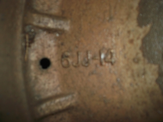 ขายแม็กหยดน้ำ 6รู ขอบ14 กว้าง 7 นิ้ว ครับ ขายแม็กหยดน้ำ 6รู ขอบ14 กว้าง 7 นิ้ว ครับ