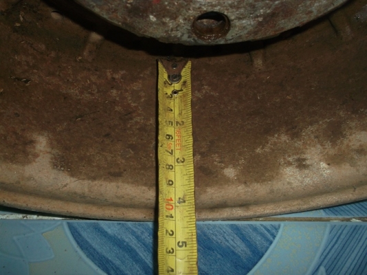 ขายแม็กหยดน้ำ 6รู ขอบ14 กว้าง 7 นิ้ว ครับ ขายแม็กหยดน้ำ 6รู ขอบ14 กว้าง 7 นิ้ว ครับ