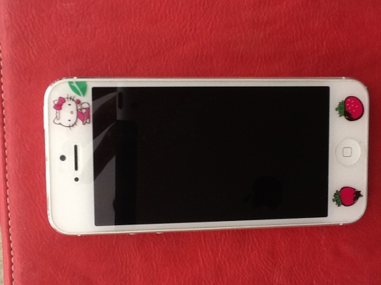 ไอโฟน 5 16GBแท้ ประกันศุนย์ สภาพนางฟ้า 15900