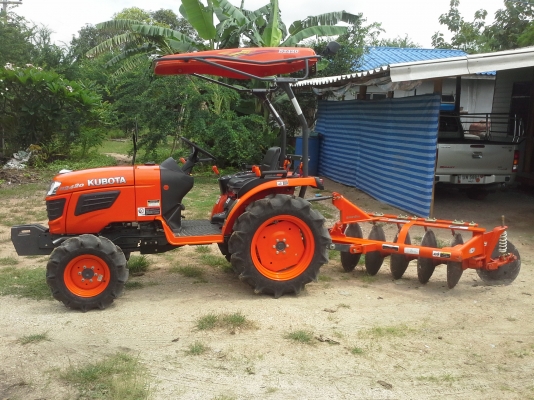 ขายด่วน KUBOTA - B2420 + ผาน 20*5 ตราช้าง  รถ12 ชม.