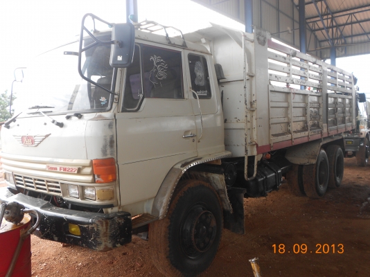 ขายสิบล้อ FM227 สภาพสวย ดั๊มพ์ เครื่องEM100 คลัสซี สวย เล่มทะเบียนพร้อมโอน ราคาต่อรองได้ ยางดี 10 เส้น