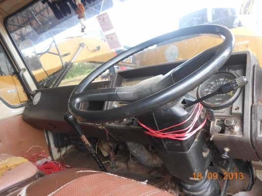 ขายสิบล้อ FM227 สภาพสวย ดั๊มพ์ เครื่องEM100 คลัสซี สวย เล่มทะเบียนพร้อมโอน ราคาต่อรองได้ ยางดี 10 เส้น