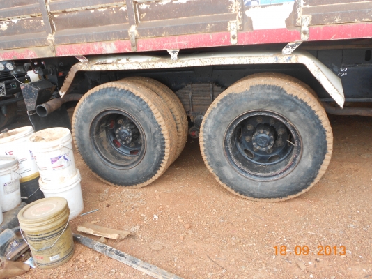 ขายสิบล้อ FM227 สภาพสวย ดั๊มพ์ เครื่องEM100 คลัสซี สวย เล่มทะเบียนพร้อมโอน ราคาต่อรองได้ ยางดี 10 เส้น