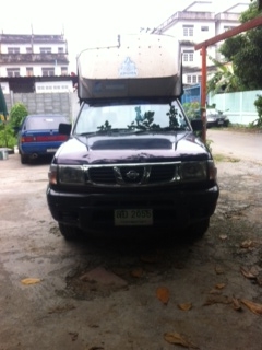 ขายนิสัน ฟรอน์เทียปี 2001 มือเดียว