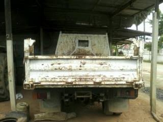 รถ 6 ล้อ ดั้มพ์ ยี่ห้ออีซูซุ เครื่อง 88 แรงม้า สภาพพร้อมใช้งาน รถ 6 ล้อ ดั้มพ์ ยี่ห้ออีซูซุ เครื่อง 88 แรงม้า สภาพพร้อมใช้งาน