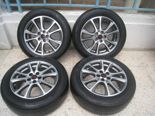 ขายล้อแม็ก Altis TRD 16"x6.5" et39 5รู100 ล้อทำสีมาใหม่ครับ+ ยางปี12,2เส้นและปี13,2เส้นครับ  สนใจติดต่อเล็กคลองสามครับ (081-3747940)