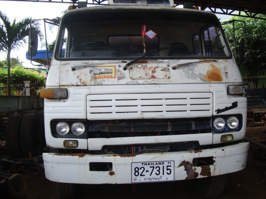 ขายหัวนิสสัน UD    CW41M (เฉพาะหัวเก๋ง)