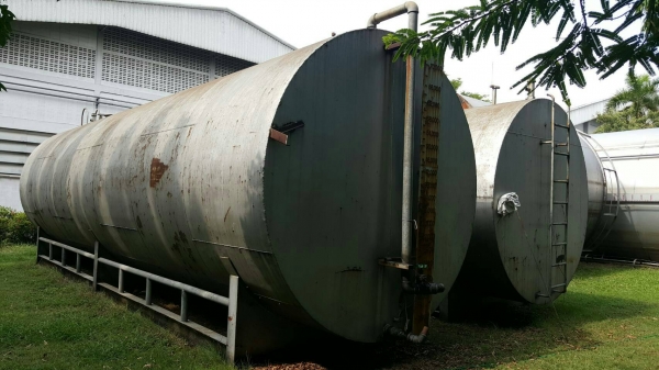 ถัง 35000 ลิตร 200000.-