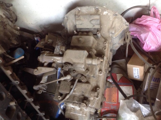 ขายเกียร์อีซูซุ 10 ล้อ  (8 รอบ 2)