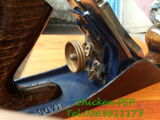 กบเหล็ก RECORD No.4 Made in England ขนาด 9 นิ้วเศษ สภาพสวยเดิม ๆ กบเหล็ก RECORD No.4 Made in England ขนาด 9 นิ้วเศษ สภาพสวยเดิม ๆ