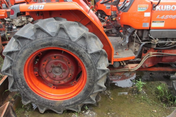 มาแล้ว KUBOTA L4508    ตามสภาพพร้อมใบมีดดันดินหน้า และโรตารี ตราช้าง