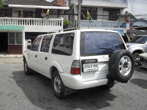 ADVENTURE รถครอบครับ จัดไฟแนนท์ให้ได้ ADVENTURE รถครอบครับ จัดไฟแนนท์ให้ได้