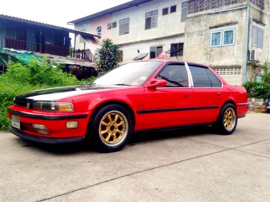 ตาเพชร CB3 Sunroof แก็สหัวฉีด หล่อๆ ตาเพชร CB3 Sunroof แก็สหัวฉีด หล่อๆ