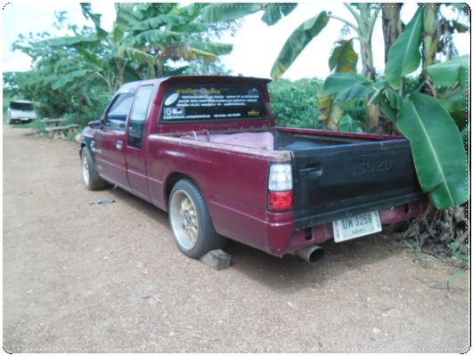 อีซูซุ ไม่มีเครื่อง ไม่มีเกียร์ สภาพดีครัชซีสวย