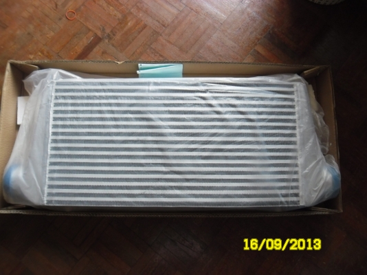 ขายอินเตอร์คูลเลอร์ปาก 3 นิ้วของใหม่