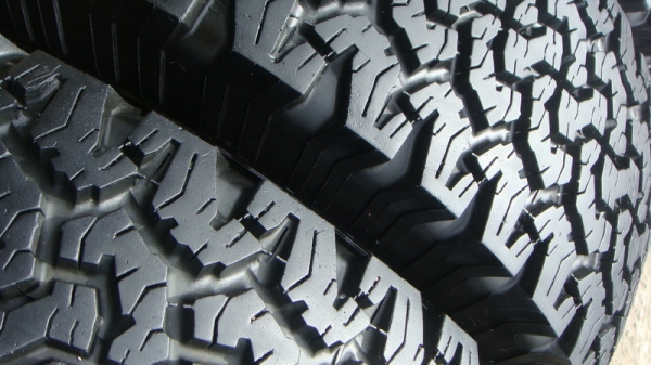 ขายยาง BF Goodrich Allterrain 285 75 r16 ดอก11มิล