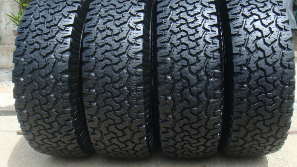 ขายยาง BF Goodrich Allterrain 285 75 r16 ดอก11มิล