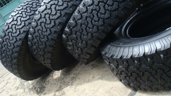 ขายยาง BF Goodrich Allterrain 285 75 r16 ดอก11มิล