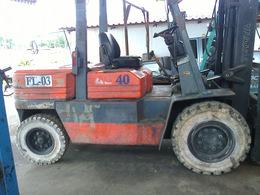 ขายรถยกtoyota 5fd40 ขายรถยกtoyota 5fd40