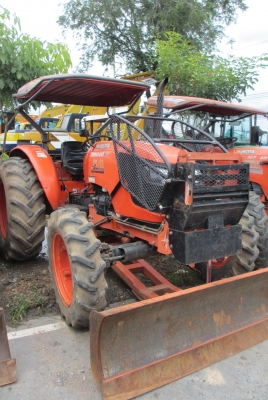 ขายรถแทรกเตอร์ คูโบต้า M6040 มือสองอุปกรณ์หน้าหลัง