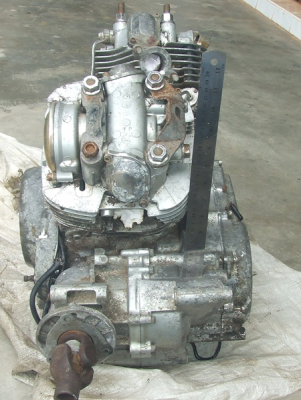 ขายเครื่องYAMAHA XV750 CC ราคา 5,900 บาท ขายเครื่องYAMAHA XV750 CC ราคา 5,900 บาท