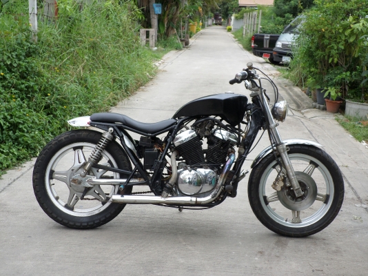 ขาย สตีส400cc. แต่งแนวๆ จิ๊กโก๊สุดๆสภาพตามรูปเครื่องดีพร้อมใช้คับ