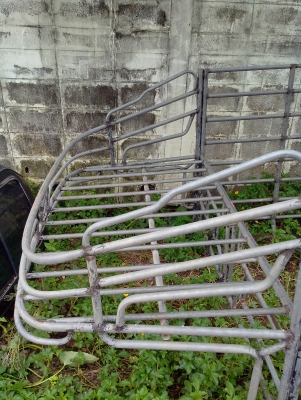 ขายคอกแซงบรรทุกเหล็กแป็ปน้ำ กะบะตอนเดียว