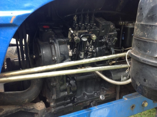 ด่วนเลยครับ ต้องการขาย รถไถใหญ่ ทะเลทอง TR 90 ด่วนเลยครับ ต้องการขาย รถไถใหญ่ ทะเลทอง TR 90