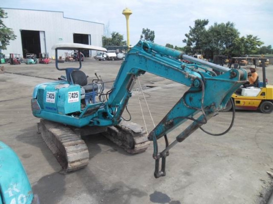 KOMATSU รุ่น : PC40-7