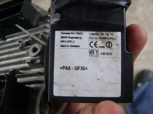 กล่อง ECU Zafira 1.8 , 2.2 พร้อม immo กล่อง ECU Zafira 1.8 , 2.2 พร้อม immo