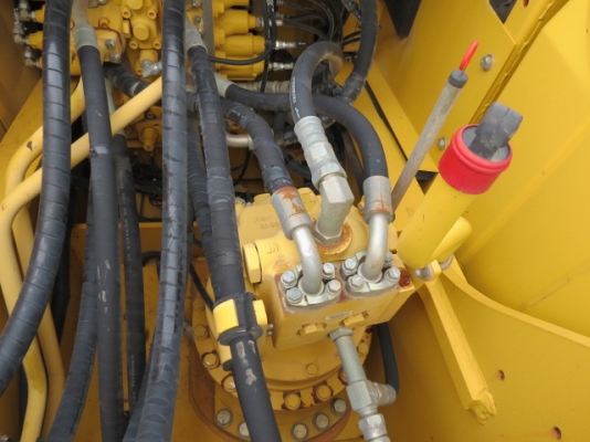 นางฟ้าครับ ขายรถขุด KOMATSU PC200-8YN1 sn:J02314165Yr.2008,Hr.4834,เก๋งสวย บอร์ดี้ไม่ช้ำ สภาพดีมากๆๆๆๆครับ เต็มทุกอย่าง ราคาไม่สูงครับโทรมานะ 085-9049669