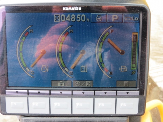 นางฟ้าครับ ขายรถขุด KOMATSU PC200-8YN1 sn:J02314165Yr.2008,Hr.4834,เก๋งสวย บอร์ดี้ไม่ช้ำ สภาพดีมากๆๆๆๆครับ เต็มทุกอย่าง ราคาไม่สูงครับโทรมานะ 085-9049669