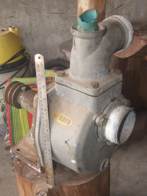 ขายปั๊มหอยโข่งเพลาลอย 1200 บาท