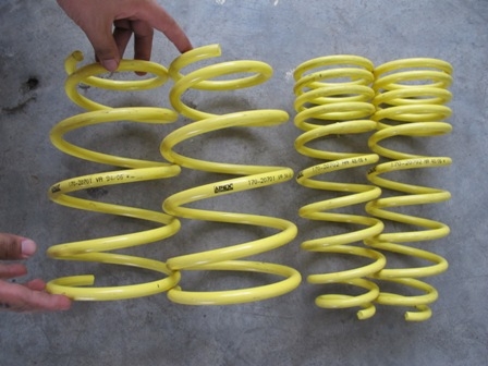 ขายสปริงโหลด APEX  อัลติส ตัวใหม่ตัวเก่าใส่ได้หมด มีแต่คู่หลัง