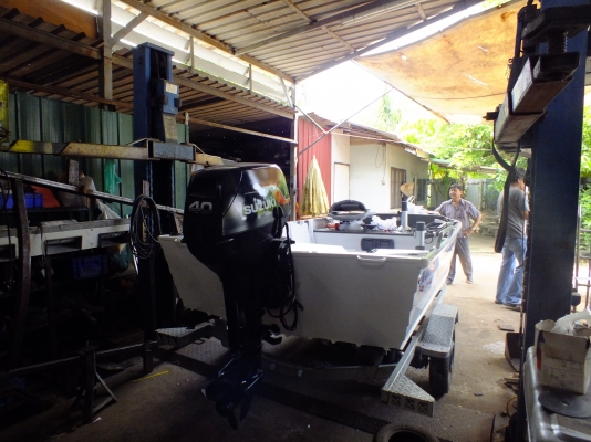 ขายเรือ qunitex 390 +suzuki 40