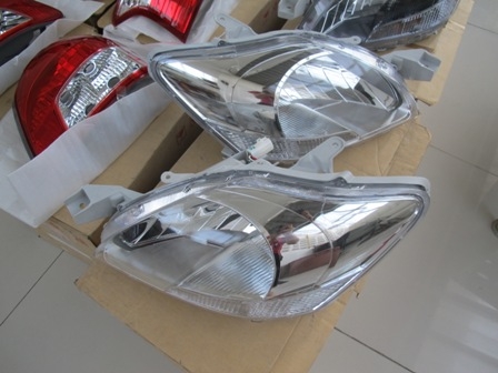 ขายไฟหน้านิววีออส 2008 โคมขาว ของใหม่ ขายไฟหน้านิววีออส 2008 โคมขาว ของใหม่