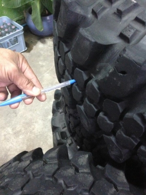 ขายยางตะขาบ 35 x11.5 -16 ตามสภาพ