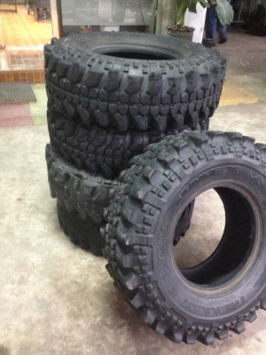 ขายยางตะขาบ 35 x11.5 -16 ตามสภาพ