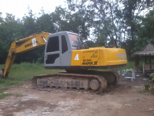 รถแบกโฮ โกเบโก้ 200-3