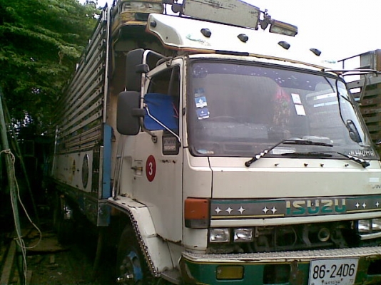 ขาย10ล้ออีซูซุร๊อคกี้ 1เพลา FVM12QY 175แรงม้า ยาว7เมตร รถใช้งานปกติ หัวมีผุเล็กน้อย ชัชซีช่วงปลาย มีผุ ประมาน70เซนติเมตร ขายตามสภาพ