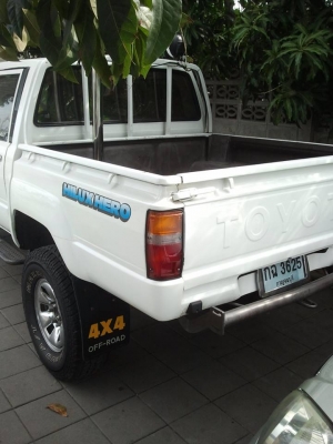 ขายTOYOTA Hilux Hero